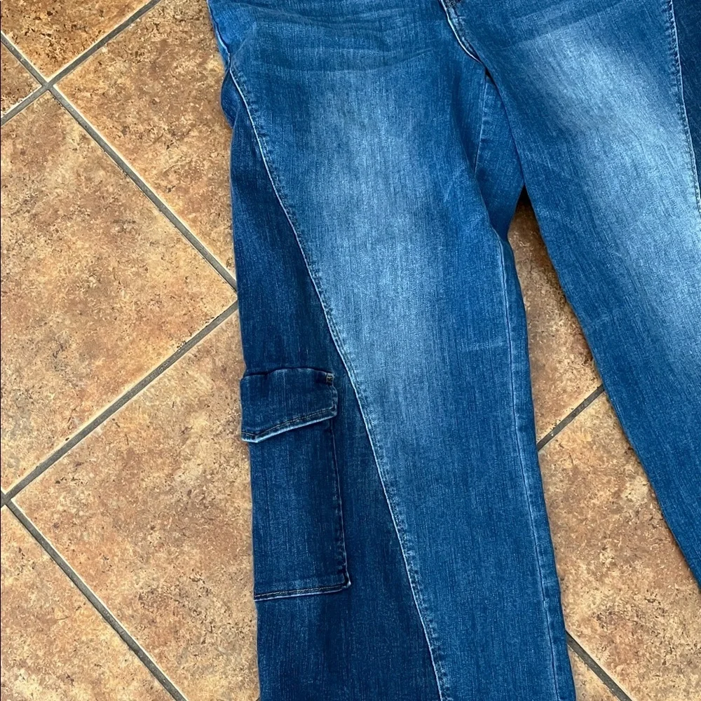 Wit and Wisdom Blue Denim Cargo colorblock Jeans Size 16 - Picture 3 of 7